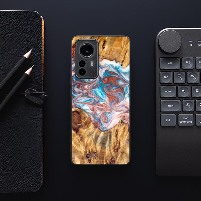 Xiaomi 12 Pro Handyhülle aus Harz und Holz - Synergy#D138