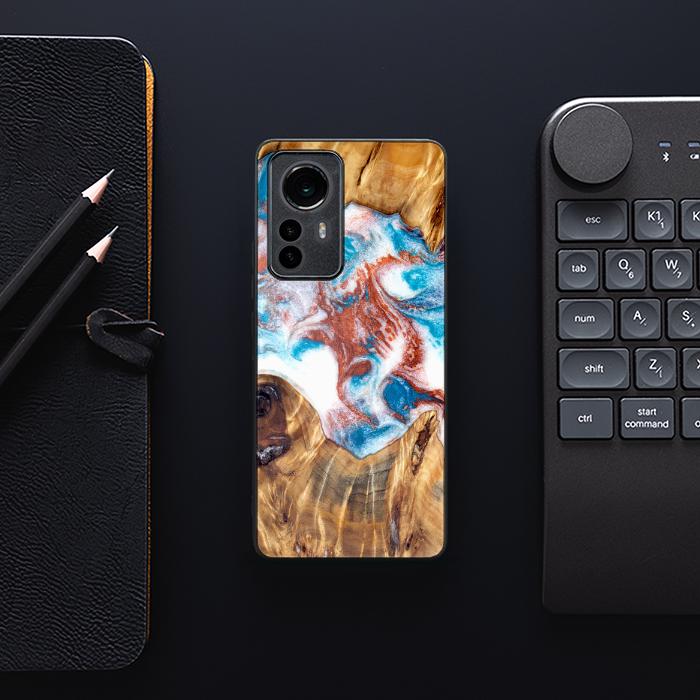 Xiaomi 12 / 12X Handyhülle aus Harz und Holz - Synergy#D125