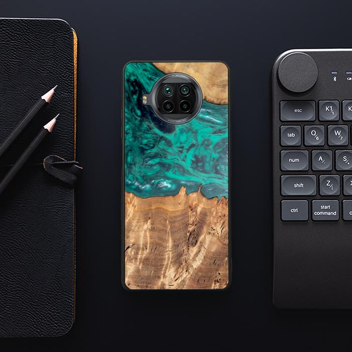 Xiaomi Mi 10T lite Handyhülle aus Harz und Holz - Synergy#D112