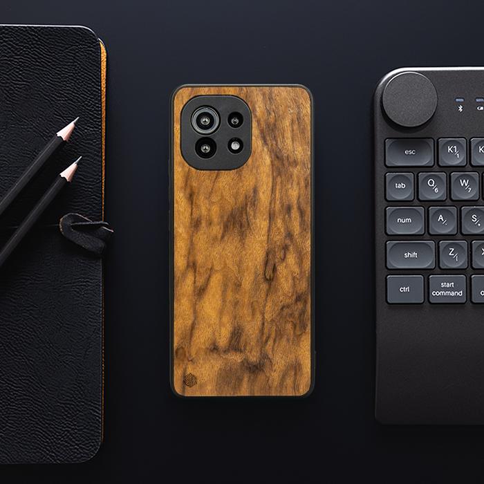 Xiaomi Mi 11 Handyhülle aus Holz - Imbuia