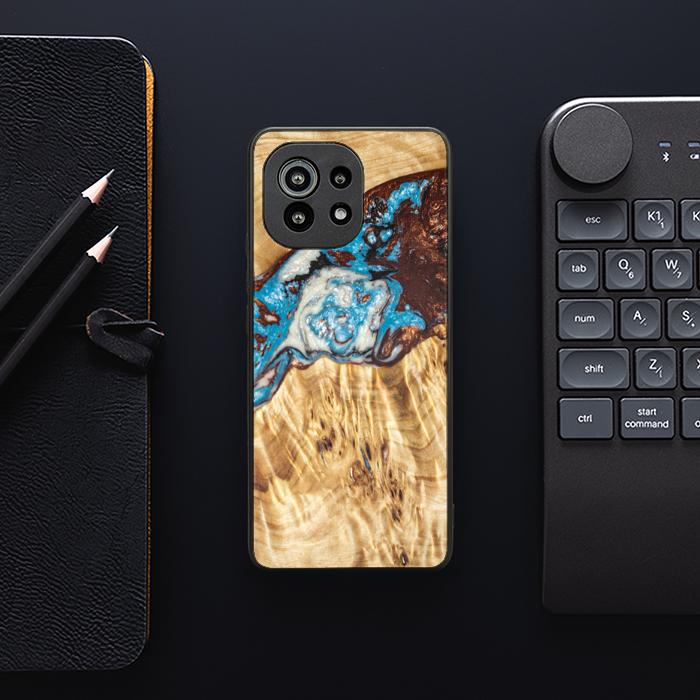 Xiaomi Mi 11 lite / 5G / 5G NE Handyhülle aus Harz und Holz - SYNERGY#B12