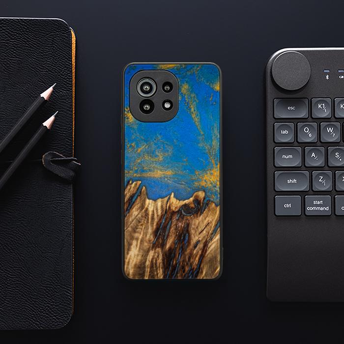 Xiaomi Mi 11 lite / 5G / 5G NE Handyhülle aus Harz und Holz - SYNERGY#C43