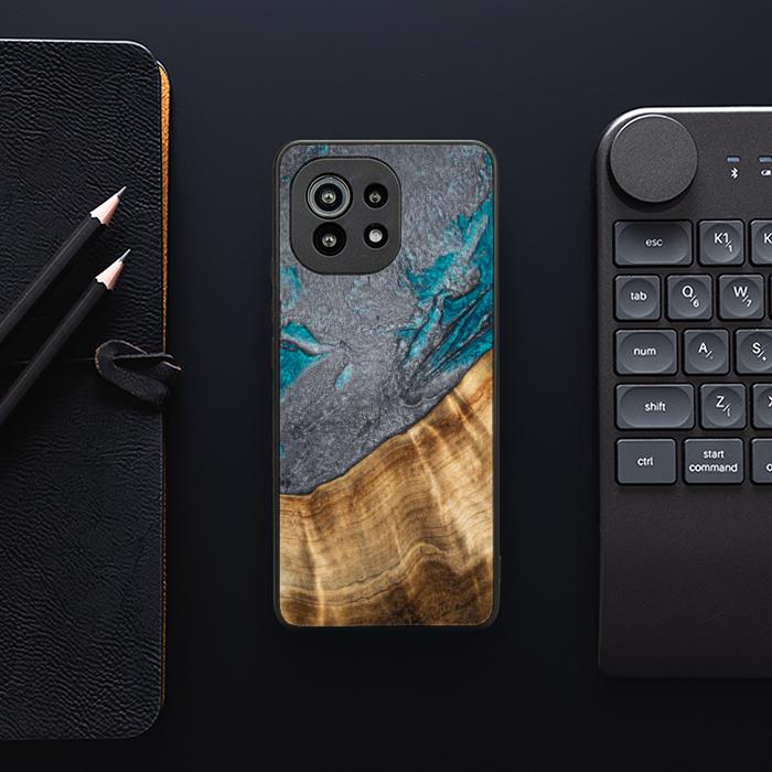 Xiaomi Mi 11 lite / 5G / 5G NE Handyhülle aus Harz und Holz - Synergy#C45