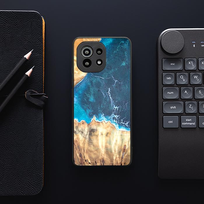 Xiaomi Mi 11 lite / 5G / 5G NE Handyhülle aus Harz und Holz - Synergy#D116