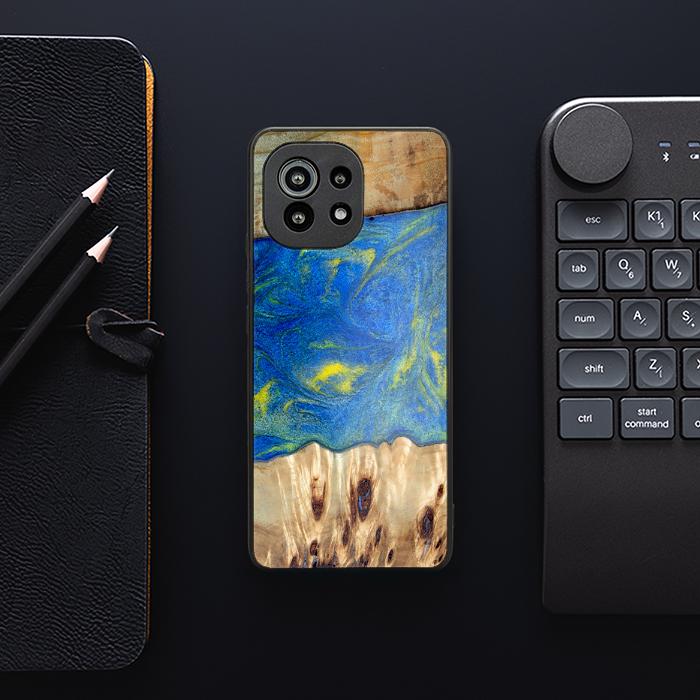 Xiaomi Mi 11 lite / 5G / 5G NE Handyhülle aus Harz und Holz - Synergy#D128