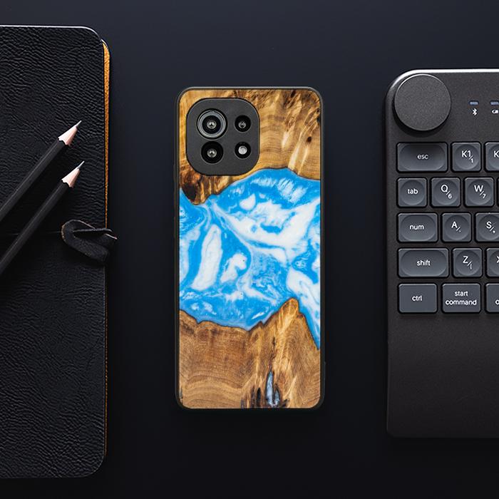 Xiaomi Mi 11 Handyhülle aus Harz und Holz - SYNERGY#A29