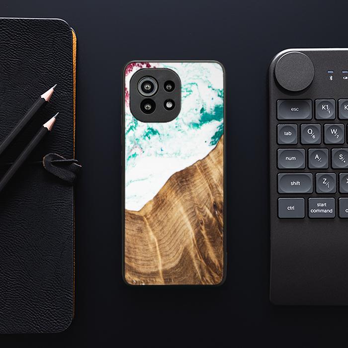Xiaomi Mi 11 Handyhülle aus Harz und Holz - SYNERGY#C14