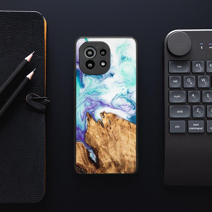 Xiaomi Mi 11 Handyhülle aus Harz und Holz - SYNERGY#C17