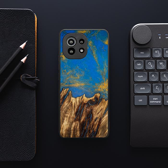 Xiaomi Mi 11 Handyhülle aus Harz und Holz - SYNERGY#C43