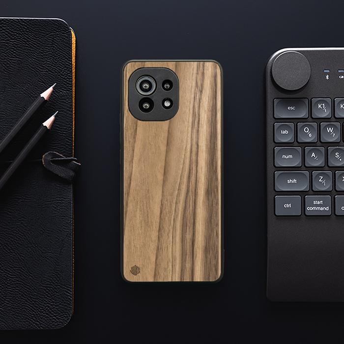 Xiaomi Mi 11 Handyhülle aus Holz - Nussbaum