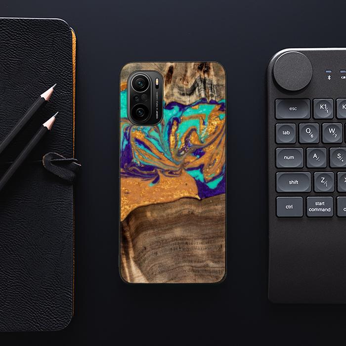 Xiaomi Mi 11i Handyhülle aus Harz und Holz - SYNERGY#A122