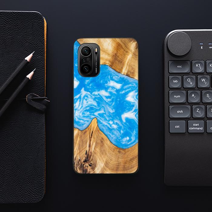 Xiaomi Mi 11i Handyhülle aus Harz und Holz - SYNERGY#A26