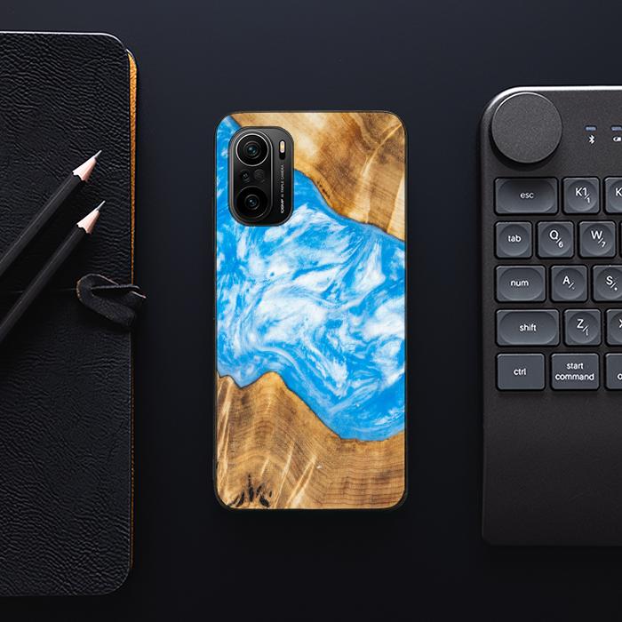 Xiaomi Mi 11i Handyhülle aus Harz und Holz - SYNERGY#A28