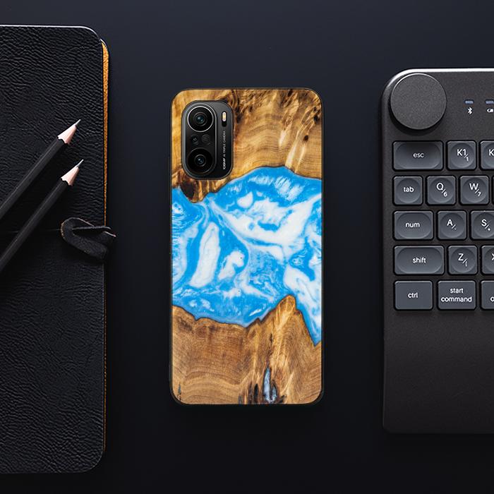 Xiaomi Mi 11i Handyhülle aus Harz und Holz - SYNERGY#A29