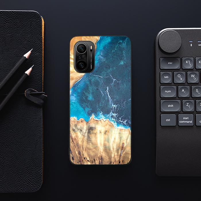 Xiaomi Mi 11i Handyhülle aus Harz und Holz - Synergy#D116