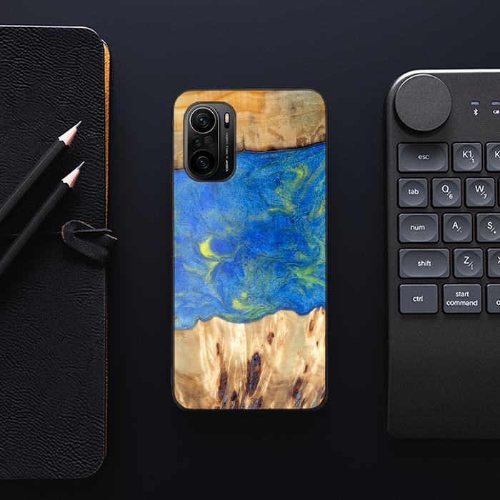 Xiaomi Mi 11i Handyhülle aus Harz und Holz - Synergy#D131