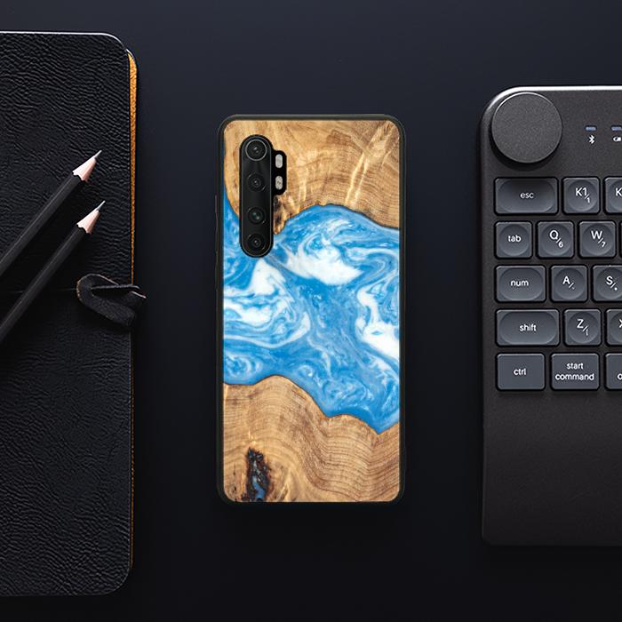 Xiaomi Mi NOTE 10 lite Handyhülle aus Harz und Holz - SYNERGY#B03