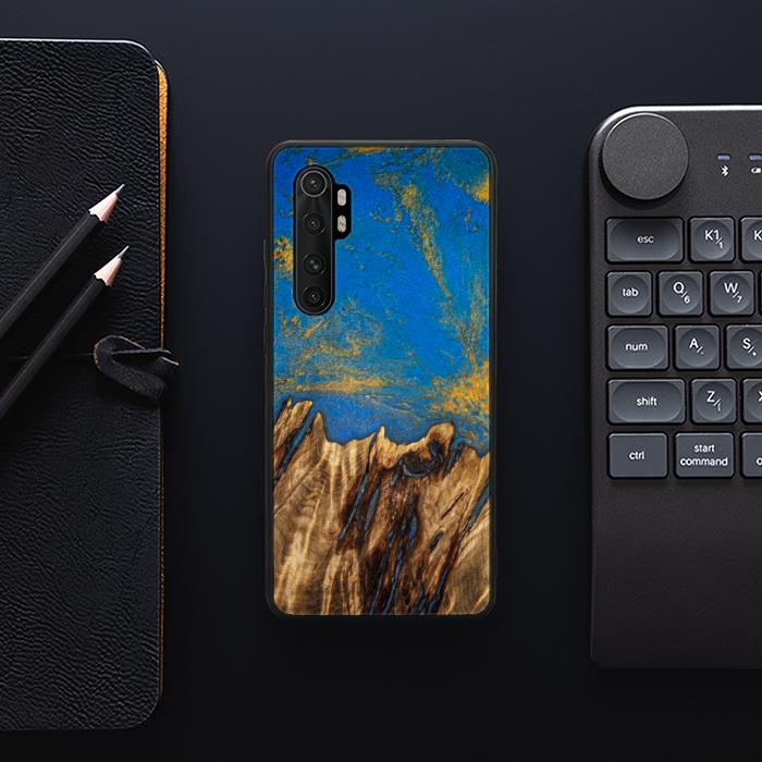 Xiaomi Mi NOTE 10 lite Handyhülle aus Harz und Holz - SYNERGY#C43