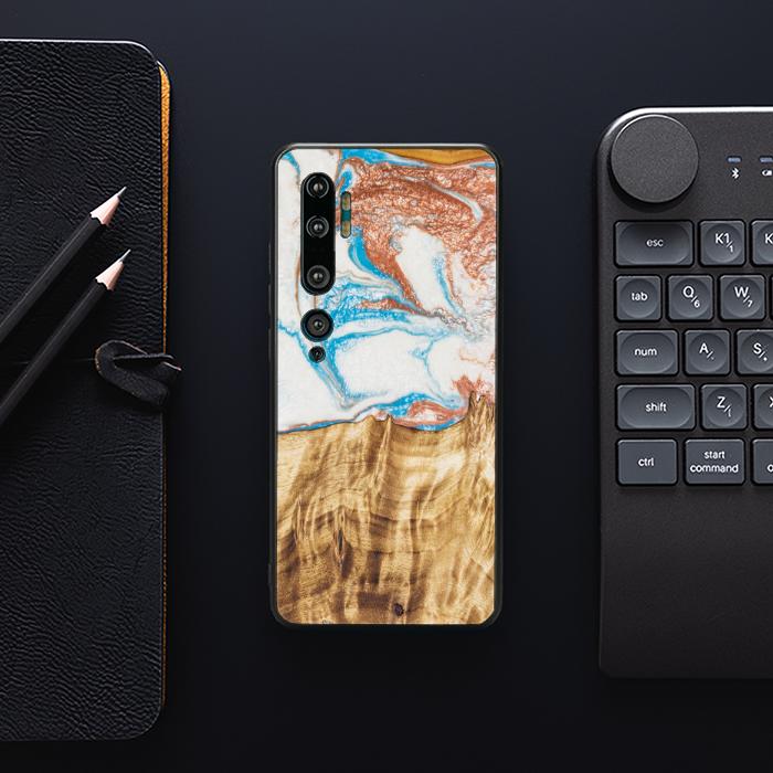 Xiaomi Mi NOTE 10 / 10 Pro Handyhülle aus Harz und Holz - SYNERGY#47
