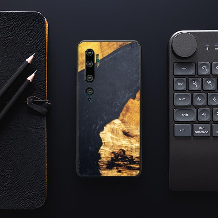 Xiaomi Mi NOTE 10 / 10 Pro Handyhülle aus Harz und Holz - Synergy#B18
