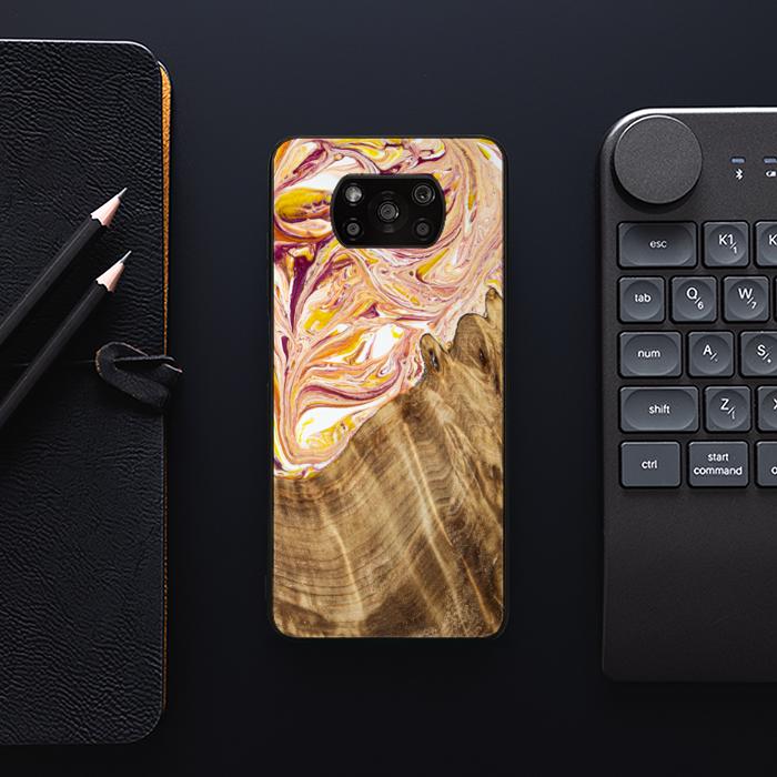Xiaomi POCO X3 / X3 Pro Handyhülle aus Harz und Holz - SYNERGY#C48