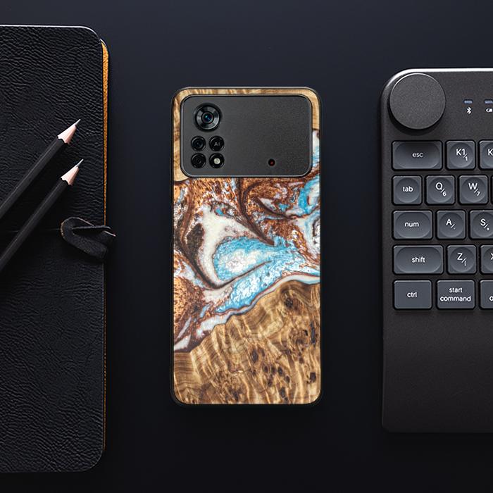 Xiaomi POCO X4 Pro 5G Handyhülle aus Harz und Holz - Synergy#B11