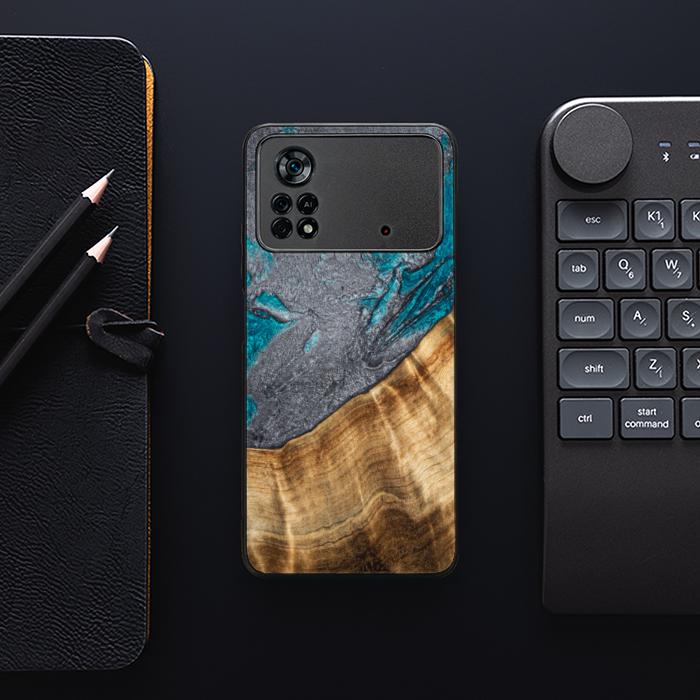Xiaomi POCO X4 Pro 5G Handyhülle aus Harz und Holz - Synergy#C45