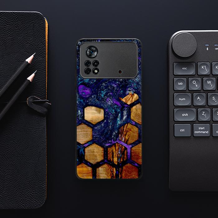 Xiaomi POCO X4 Pro 5G Handyhülle aus Harz und Holz - Synergy#D105