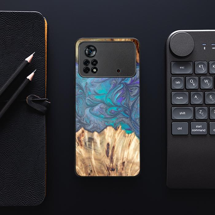 Xiaomi POCO X4 Pro 5G Handyhülle aus Harz und Holz - Synergy#D107