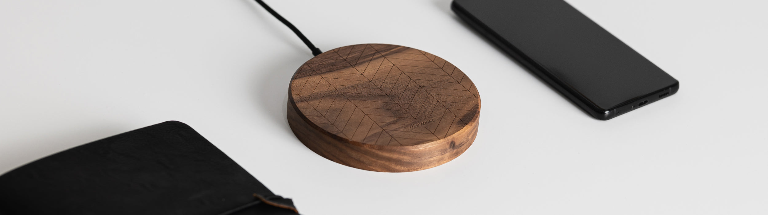 Wooden Wireless Chargers - Circle