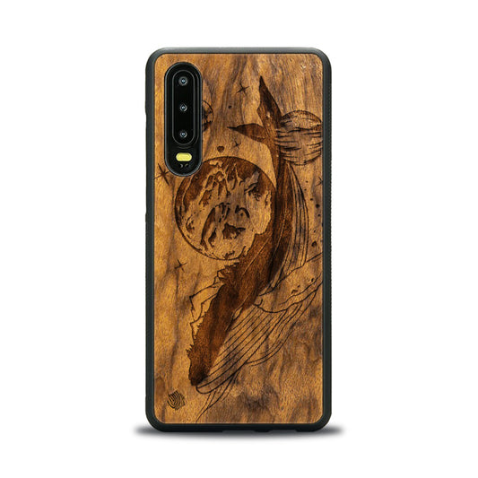 Huawei P30 Handyhülle aus Holz – Kosmischer Wal