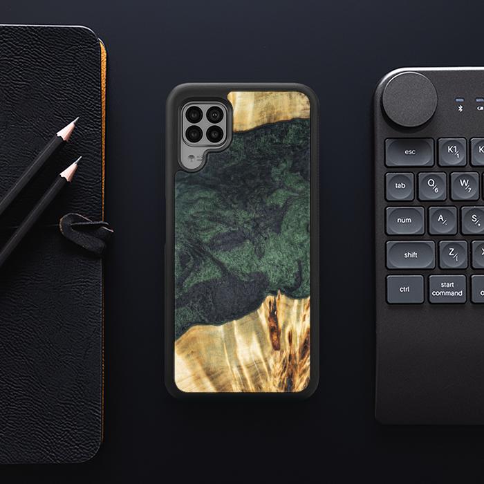 Huawei P40 lite Handyhülle aus Harz und Holz - Synergy#E14