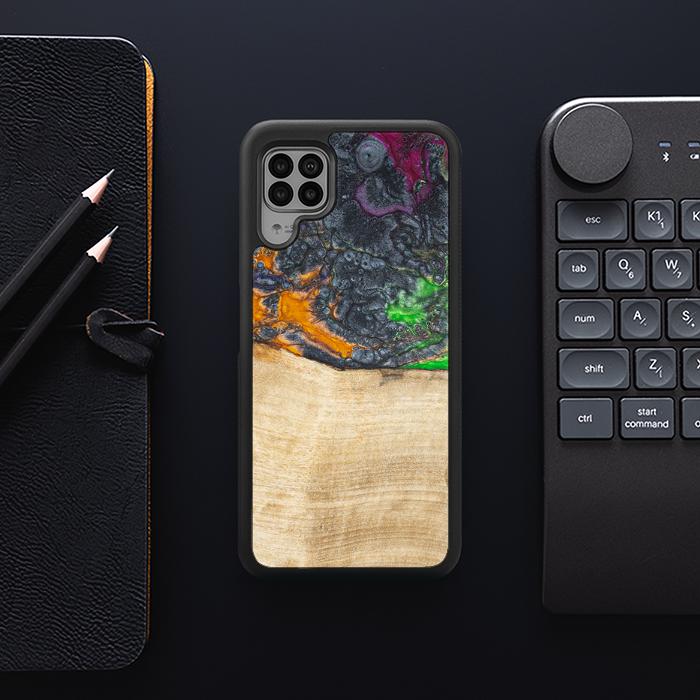 Huawei P40 lite Handyhülle aus Harz und Holz - Synergy#F16