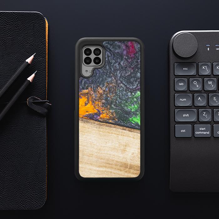 Huawei P40 lite Handyhülle aus Harz und Holz - Synergy#F20