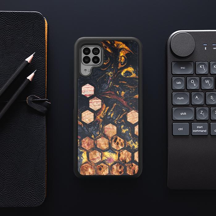 Huawei P40 lite Handyhülle aus Harz und Holz - Synergy#F26