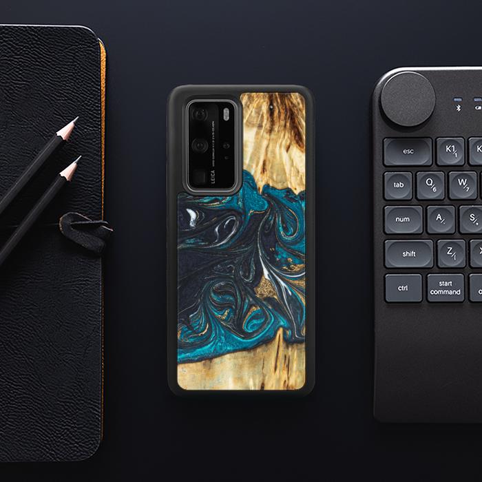 Huawei P40 Pro Handyhülle aus Harz und Holz - SYNERGY#E1