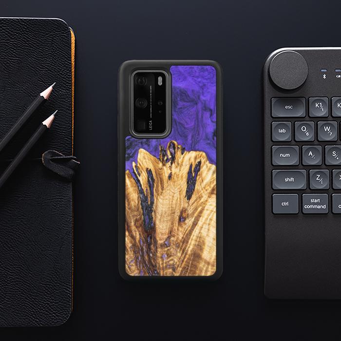 Huawei P40 Pro Handyhülle aus Harz und Holz - Synergy#E22