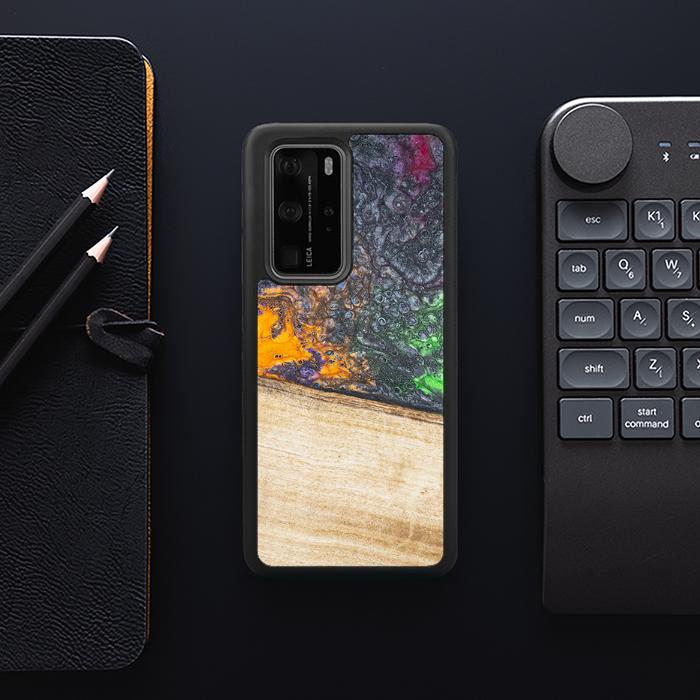 Huawei P40 Pro Handyhülle aus Harz und Holz - Synergy#F20