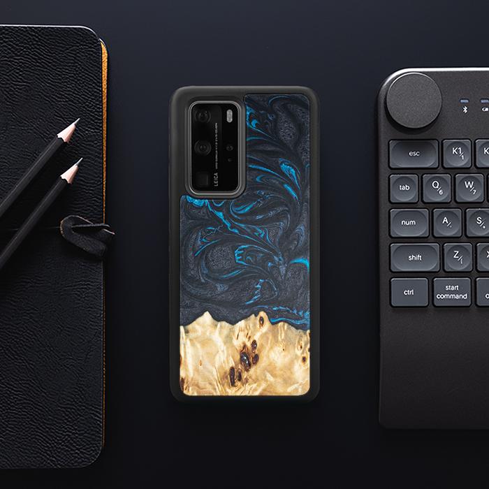 Huawei P40 Pro Handyhülle aus Harz und Holz - Synergy#F21