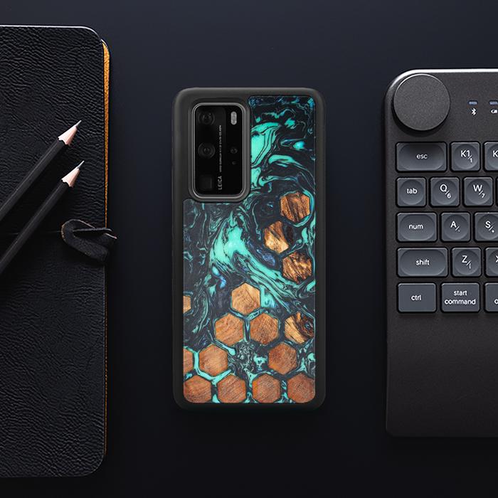 Huawei P40 Pro Handyhülle aus Harz und Holz - Synergy#F28