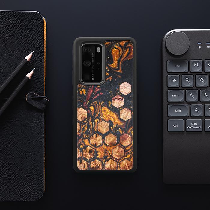 Huawei P40 Pro Handyhülle aus Harz und Holz - Synergy#F38