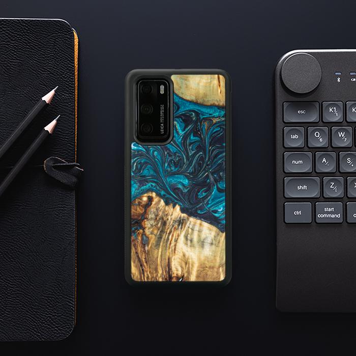 Huawei P40 Handyhülle aus Harz und Holz - Synergy#E12