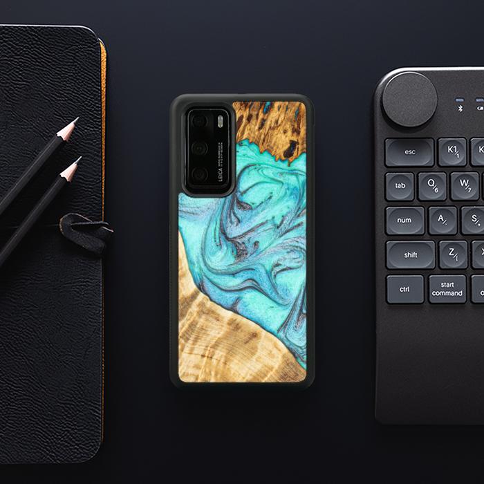 Huawei P40 Handyhülle aus Harz und Holz - Synergy#E16