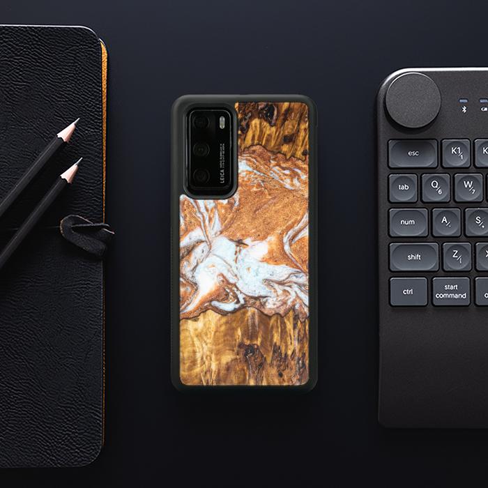 Huawei P40 Resin & Wood Phone Case - Synergy#E18