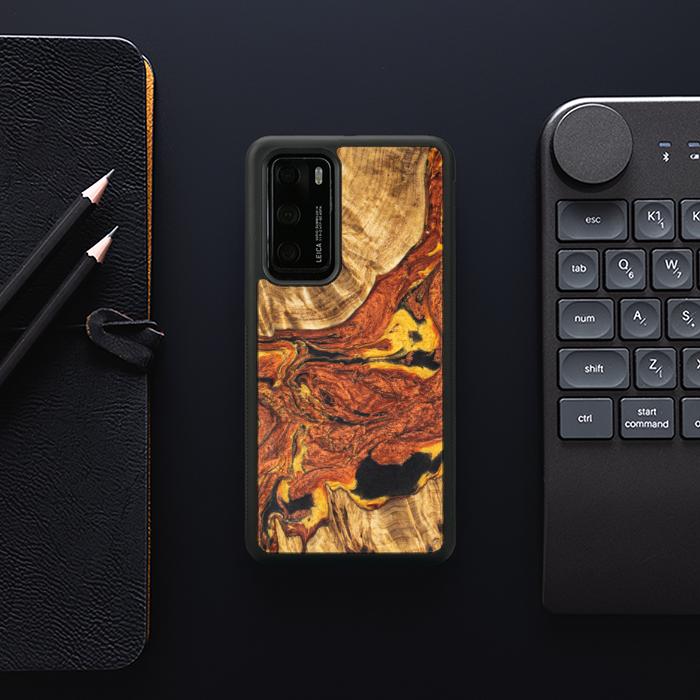 Huawei P40 Resin & Wood Phone Case - Synergy#E6