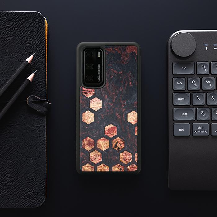 Huawei P40 Handyhülle aus Harz und Holz - Synergy#F27