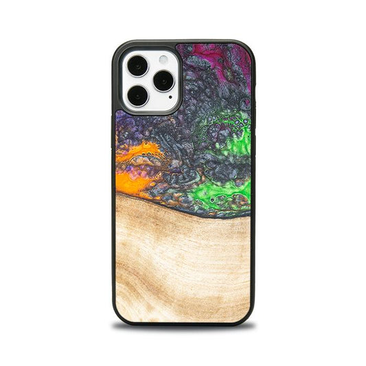 iPhone 12 Pro Handyhülle aus Harz und Holz - Synergy#F1