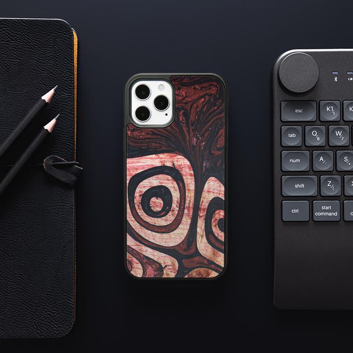iPhone 12 Pro Handyhülle aus Harz und Holz - Synergy#F32