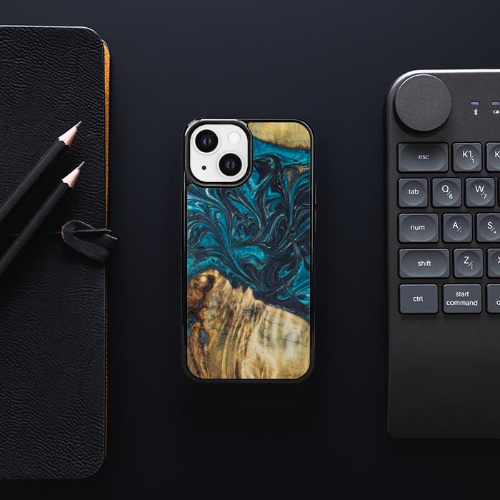 iPhone 13 Mini Etui na telefon z żywicy i drewna - Synergy#E12