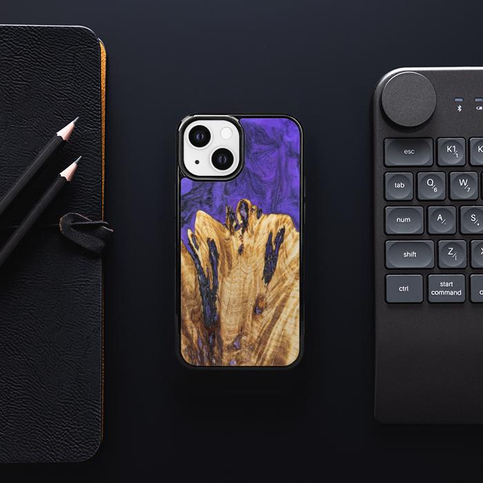 iPhone 13 Mini Etui na telefon z żywicy i drewna - Synergy#E22